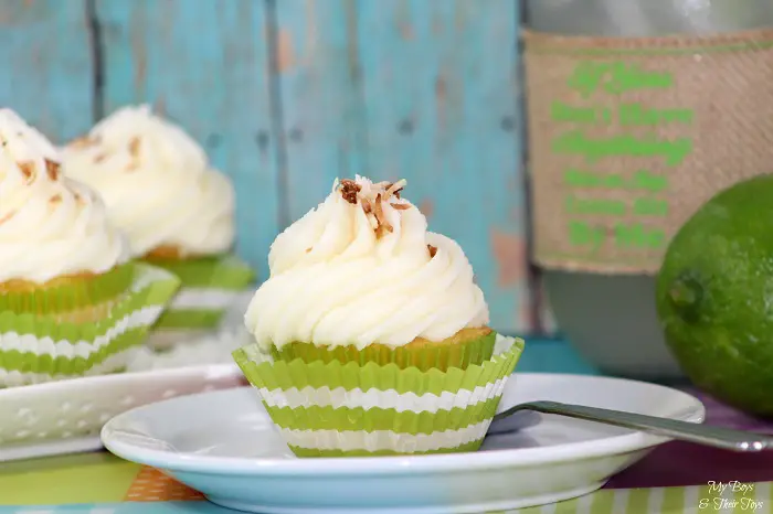 Lime coconut cupcakes