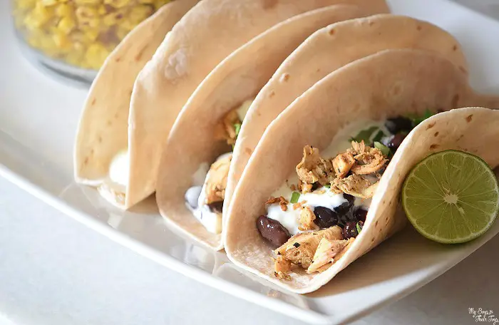 White Queso spicy tacos