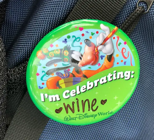 food and wine button