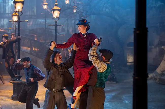 mary poppins emily blunt